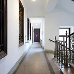 Beautiful Restored - Close To Metro - II